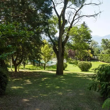 Cerdanya En Familia Montana Park * Enveitg