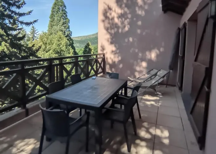 Cerdanya En Familia Montana Park * Enveitg